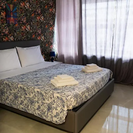 La Bella House Con 3 Da Letto * Naples